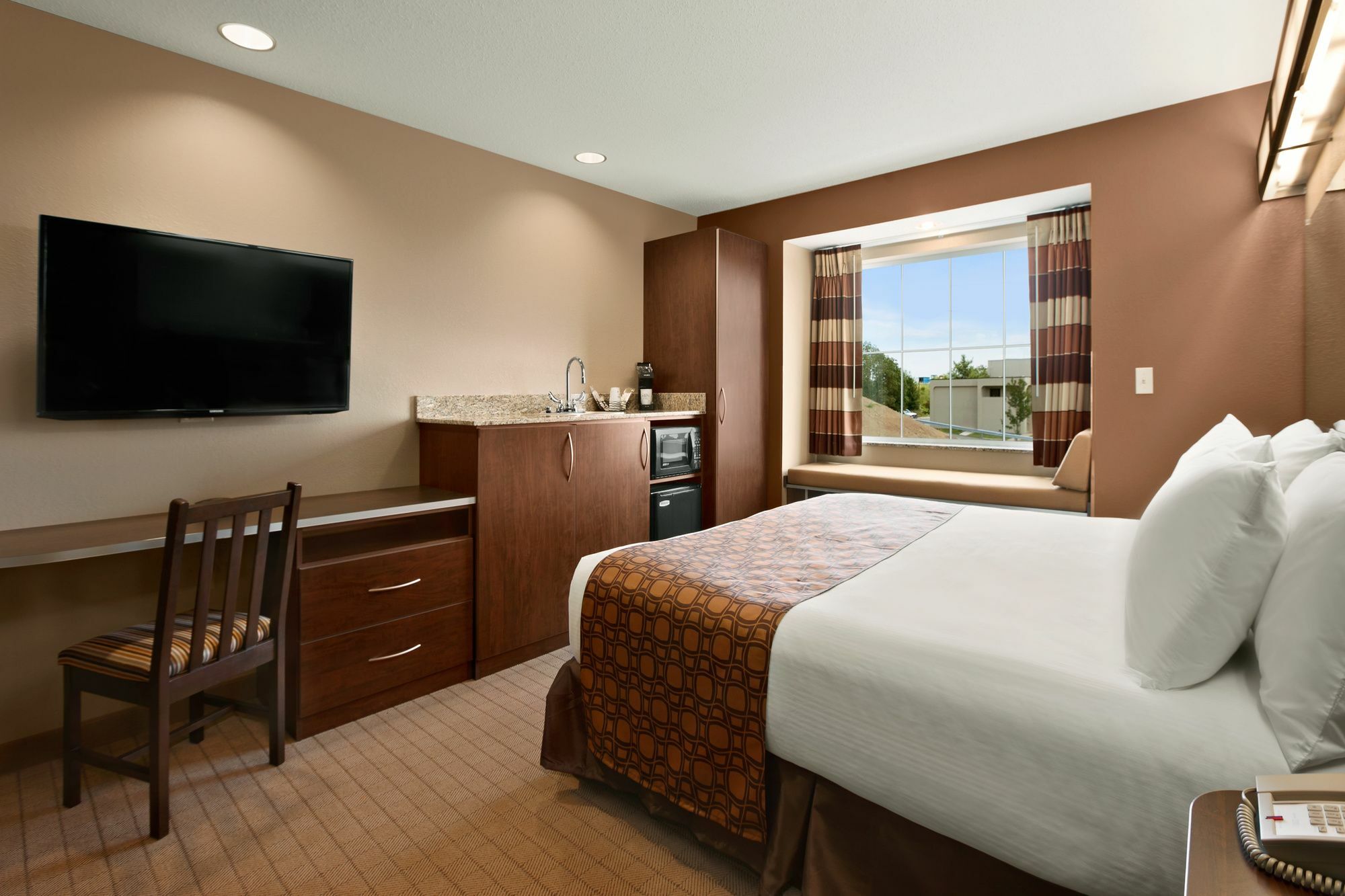Triadelphia Microtel Inn & Suites By Wyndham Wheeling At The Highlands מראה חיצוני תמונה